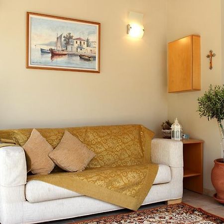 Noni Rooms Hagia Triada Exterior foto