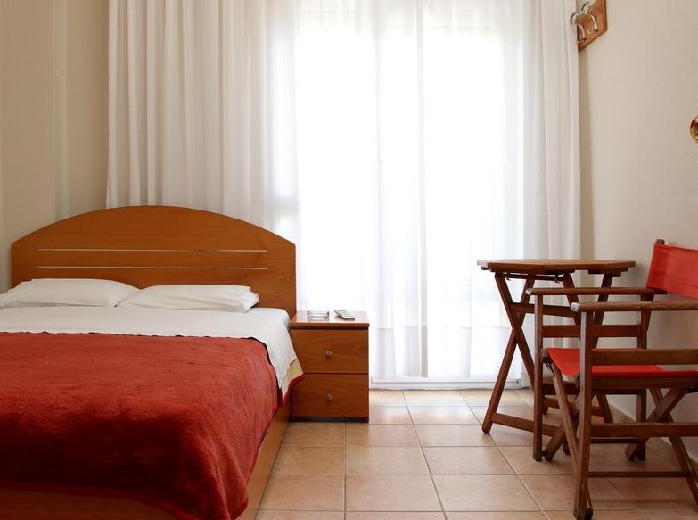 Noni Rooms Hagia Triada Exterior foto